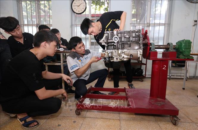Thong Tin Tuyển Sinh Trường Cao đẳng Nghề Cong Nghiệp Ha Nội