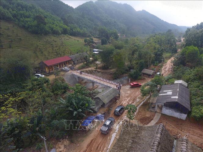 Trong ảnh: Cầu treo Quý Quân, tại xã Kim Ngọc, huyện Bắc Quang (Hà Giang) vừa được đưa vào sử dụng tháng 1/2020. Ảnh: Huy Hùng - TTXVN