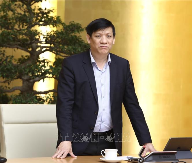 Trong ảnh: Thứ trưởng Bộ Y tế Nguyễn Thanh Long phát biểu tại cuộc họp. Ảnh: Văn Điệp - TTXVN