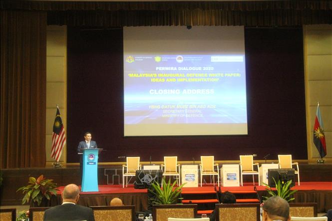 Tổng Thư ký Bộ Quốc phòng Malaysia Nuez Abd Aziz phát biểu bế mạc đối thoại. Ảnh: Mạnh Tuân - Pv TTXVN tại Malaysia