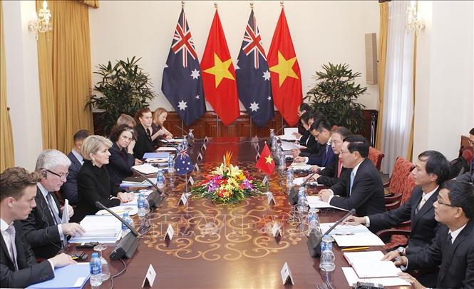 Các cơ chế hợp tác song phương được duy trì thường xuyên. Trong ảnh: Cuộc họp Bộ trưởng Ngoại giao Việt Nam - Australia lần thứ 1. Ảnh: Lâm Khánh - TTXVN