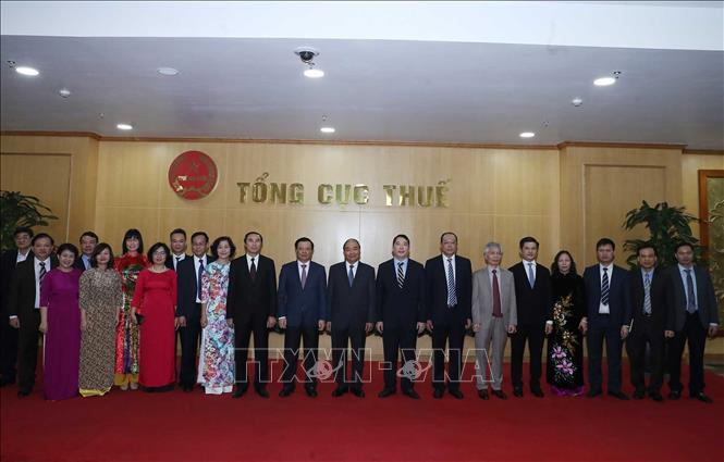 Trong ảnh: Thủ tướng Nguyễn Xuân Phúc với các đại biểu. Ảnh: Thống Nhất – TTXVN
