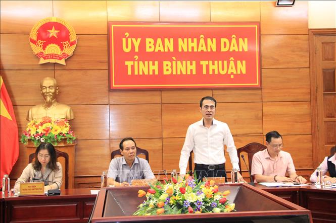 Trong ảnh: Ông Nguyễn Đức Hải, Phó Tổng Giám đốc Ngân hàng Chính sách xã hội Việt Nam phát biểu tại buổi làm việc. Ảnh: Hồng Hiếu- TTXVN