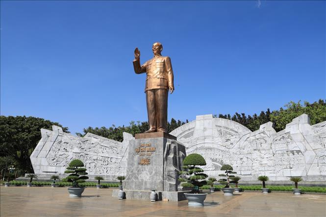 Trong ảnh: Quảng trường Đại Đoàn Kết - công trình được mệnh danh là trái tim Pleiku. Ảnh: Thành Đạt - TTXVN