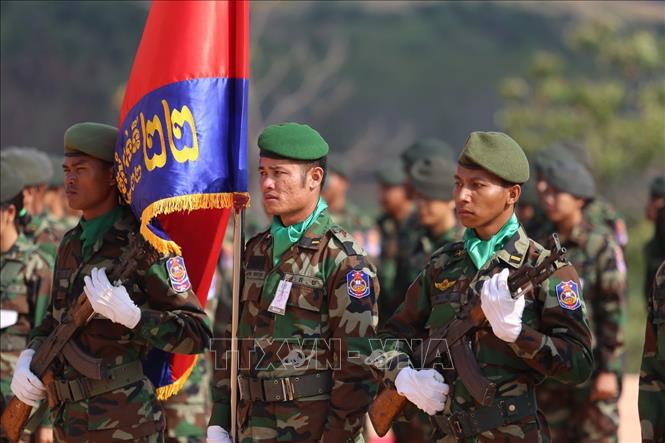 Trong ảnh: Quân đội Campuchia tại lễ khai mạc diễn tập quân sự Rồng Vàng 2020. Ảnh: Nguyễn Hùng Vũ - TTXVN tại Campuchia
