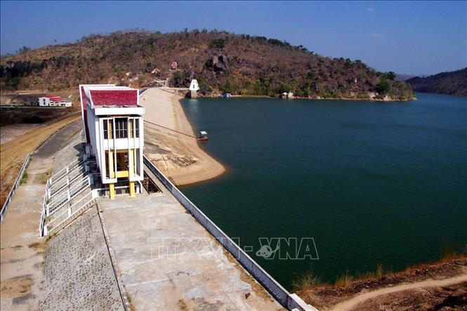 Trong ảnh: Hồ chứa nước Auyn Hạ bảo đảm an toàn trong mùa mưa. Ảnh: Sỹ Huynh - TTXVN