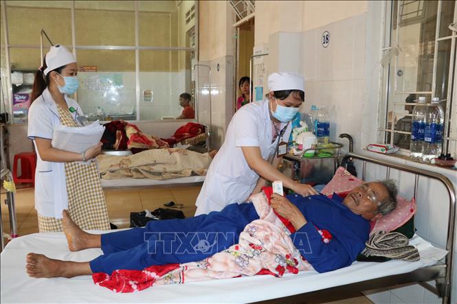 Trong ảnh: Ngành y tế tỉnh Gia Lai có nhiều giải pháp trong phòng chống dịch bệnh, chăm sóc sức khỏe nhân dân. Ảnh: Hoài Nam – TTXVN