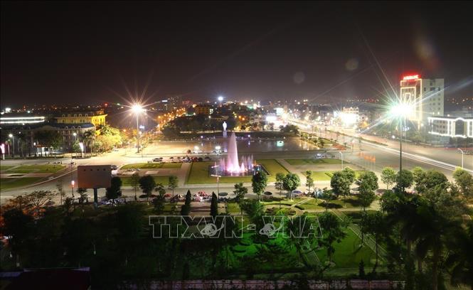 Trong ảnh: Thành phố Hưng Yên về đêm. Ảnh: Minh Quyết – TTXVN