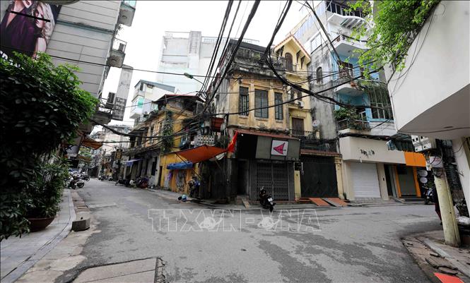 Trong ảnh: Ngõ Hội Vũ có 3 nhánh tỏa ra 3 phố: Hàng Bông, Tràng Thi và Quán Sứ. Ảnh: Thanh Tùng-TTXVN