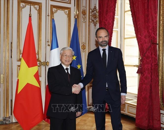 Trong ảnh: Tổng Bí thư Nguyễn Phú Trọng hội kiến Thủ tướng Édouard Phillippe, chiều 26/3/2018, tại Phủ Thủ tướng ở Thủ đô Paris trong chuyến thăm chính thức Cộng hòa Pháp từ ngày 25 - 27/3/2018, mở ra một giai đoạn mới trong quan hệ hai nước. Ảnh: Trí Dũng – TTXVN 