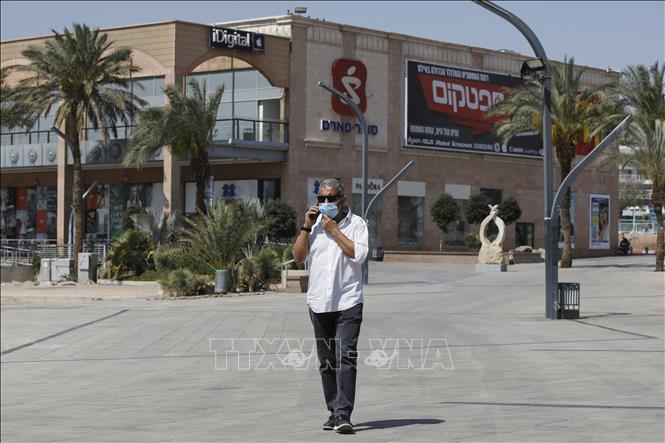Trong ảnh: Cảnh vắng vẻ do dịch COVID-19 tại thị trấn nghỉ dưỡng Eilat, Israel, ngày 17/4/2020. Ảnh: AFP/TTXVN