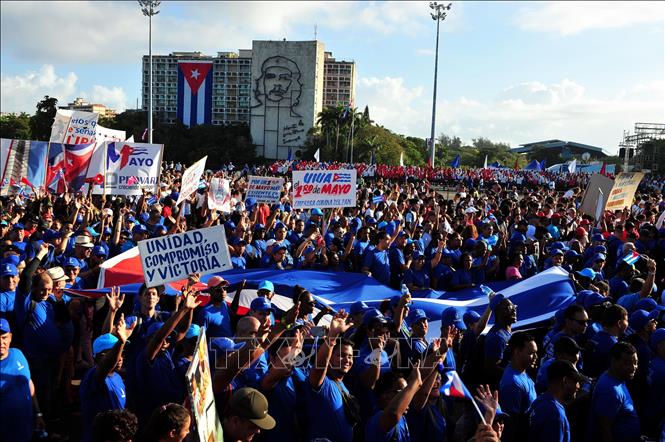 Trong ảnh: Hàng triệu người dân Cuba tham dự tuần hành kỷ niệm Ngày Quốc tế Lao động (1/5/2019). Ảnh: Lê Hà-Pv TTXVN tại Cuba