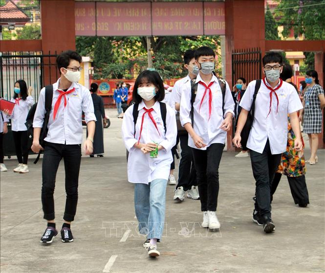 Lịch đi học trở lại của học sinh tại Hà Nội có gì thay đổi?