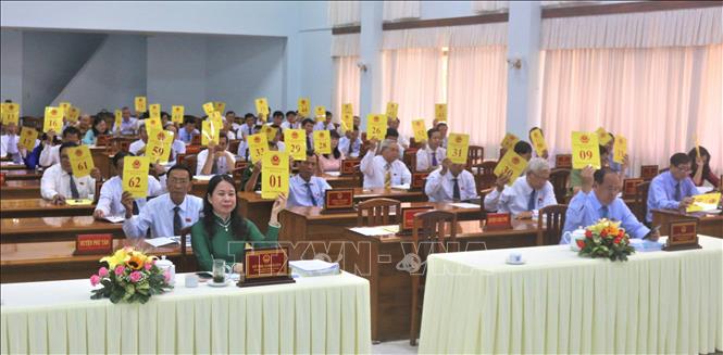 Trong ảnh: Các đại biểu HĐND tỉnh An Giang đã thông qua nghị quyết về Đề án. Ảnh: Thanh Sang - TTXVN