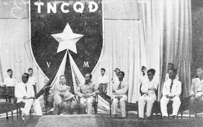 Trong ảnh: Chủ tịch Hồ Chí Minh dự Ngày “Thanh niên cứu quốc” của Đoàn Thanh niên cứu quốc Thủ đô (1946). Ảnh: Tư liệu TTXVN