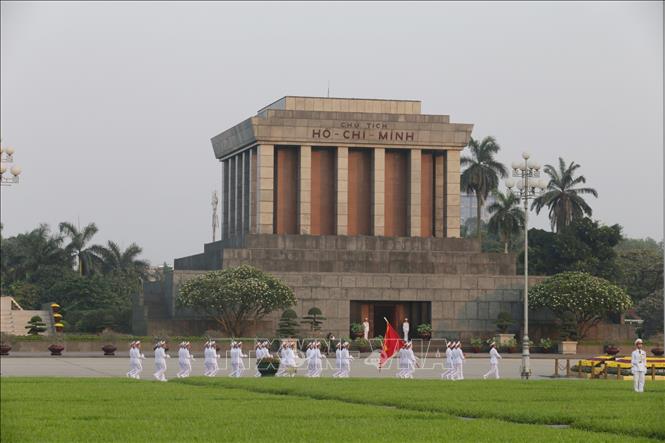 Photo: A scene of the May 19 morning, 2019 flag raising ceremony at President Ho's Mausoleum. VNA Photo: Anh Tuấn
