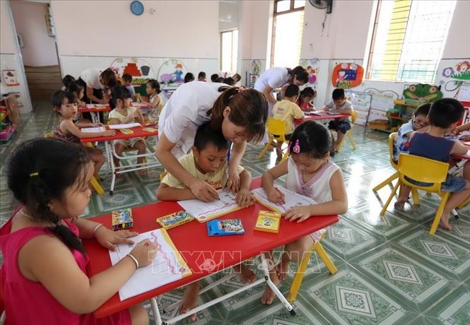 Trong ảnh: Trường mầm non xã Đại Thắng, huyện Tiên Lãng xây dựng theo tiêu chí nông thôn mới. Ảnh: Vũ Sinh – TTXVN