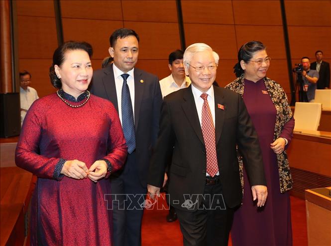 Photo: Leaders attend the session’s opening ceremony. VNA Photo