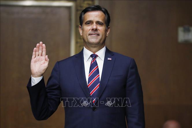 Trong ảnh: Thượng nghị sỹ John Ratcliffe tại phiên điều trần của Ủy ban Tình báo Thượng viện Mỹ ở Washington, DC ngày 5/5/2020. Ảnh: AFP/TTXVN