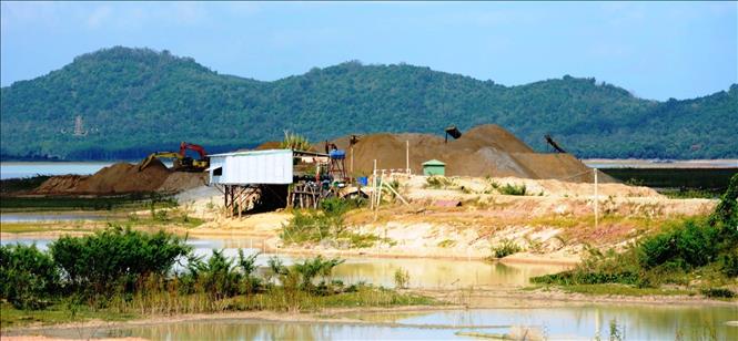 Giảm Cong Suất Va Thời Gian Khai Thac Cat Trong Hồ Dầu Tiếng để