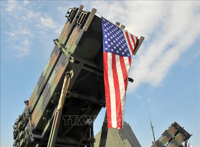 Trong ảnh (tư liệu): Hệ thống phòng thủ tên lửa Patriot của Mỹ tại căn cứ không quân Osan, phía Nam Seoul, Hàn Quốc. Ảnh: AFP/TTXVN