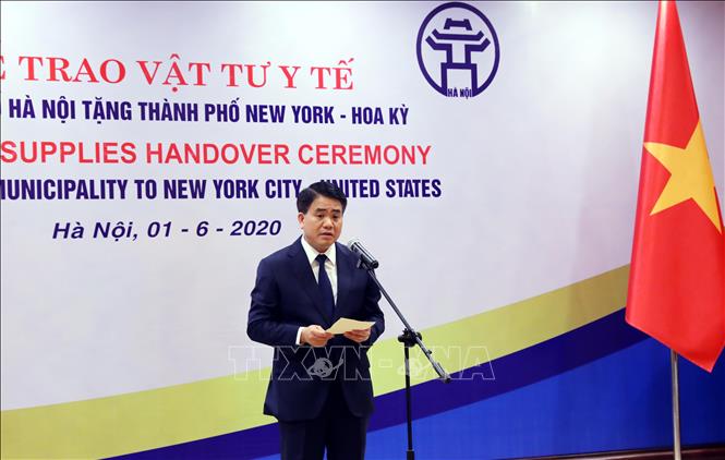 Trong ảnh: Chủ tịch UBND TP Hà Nội Nguyễn Đức Chung phát biểu. Ảnh: Lâm Khánh - TTXVN