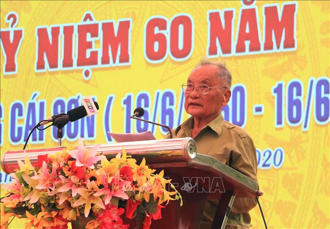 Trong ảnh: Ông Nguyễn Ký Ức, nguyên Bí thư Tỉnh ủy Vĩnh Long, nguyên Chính trị viên Tiểu đoàn Lý Thường Kiệt, người chỉ huy trận đánh Cái Sơn phát biểu tại lễ kỷ niệm. Ảnh: Phạm Minh Tuấn-TTXVN
