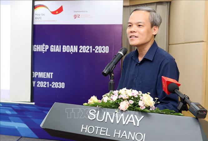 Trong ảnh: Ông Nguyễn Quang Việt, Viện trưởng Viện Khoa học Giáo dục nghề nghiệp (thuộc Tổng Cục GDNN) phát biểu tại Hội thảo. Ảnh: Anh Tuấn – TTXVN