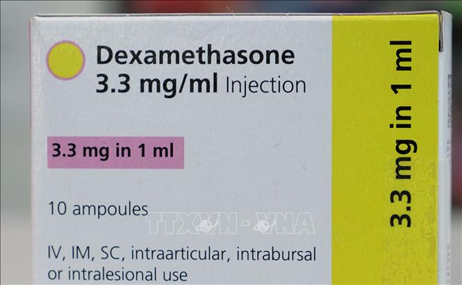 Trong ảnh: Thuốc dexamethasone được bán tại hiệu thuốc ở London, Anh, ngày 16/6/2020. Ảnh: AFP/ TTXVN
