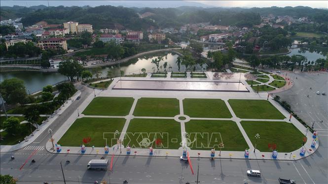 Trong ảnh: Một góc thành phố Yên Bái hôm nay. Ảnh: Đức Tưởng - TTXVN