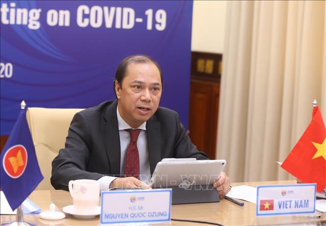 Photo: Deputy Foreign Minister Nguyen Quoc Dung attends the meeting. VNA Photo: Doãn Tấn