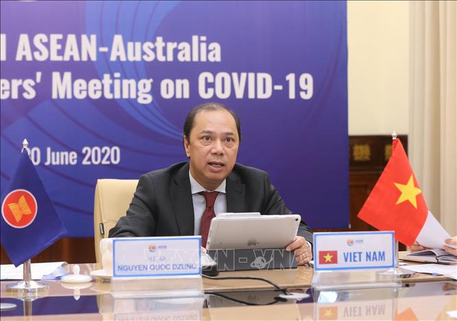 Photo: Deputy Foreign Minister Nguyen Quoc Dung attends the meeting. VNA Photo: Doãn Tấn