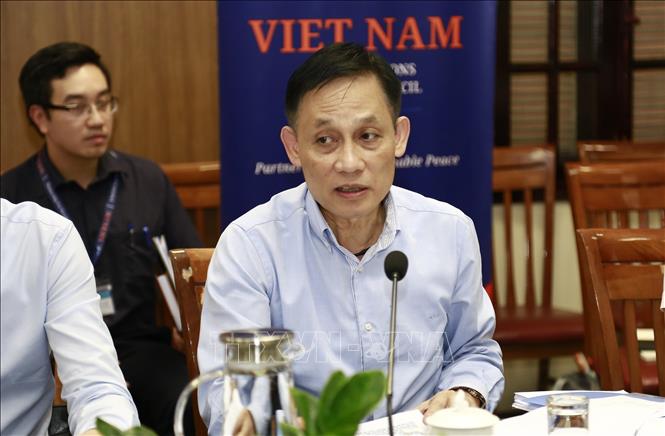 Photo: Deputy Foreign Minister Le Hoai Trung speaks at the periodic meeting. VNA Photo.