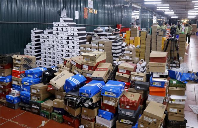 Kho hàng là gì Vai trò và chức năng của kho hàng