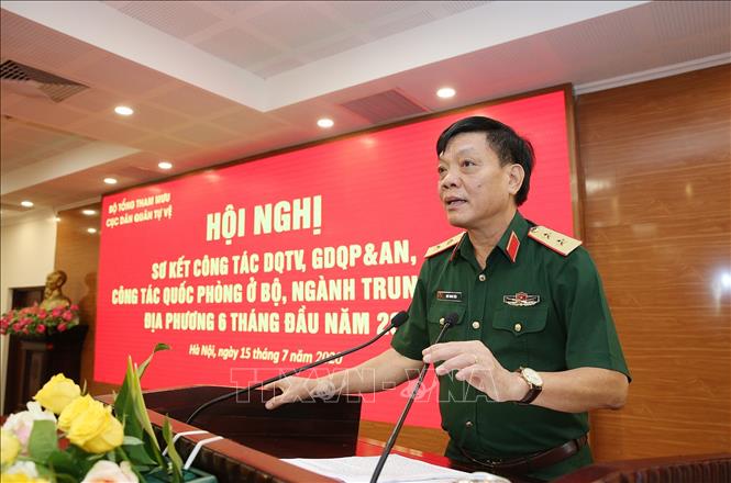 Trong ảnh: Trung tướng Ngô Minh Tiến, Phó Tổng Tham mưu trưởng Quân đội nhân dân Việt Nam phát biểu chỉ đạo. Ảnh: Dương Giang - TTXVN