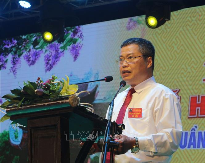Trong ảnh: Ông Nguyễn Minh Thanh, Chủ tịch UBND xã Mộc Nam, huyện Duy Tiên, tỉnh Hà Nam phát biểu khai mạc lễ hội. Ảnh: Thanh Tuấn - TTXVN