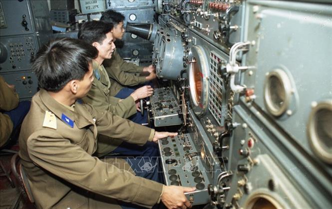 Trong ảnh: Luyện tập sẵn sàng chiến đấu ở Tiểu đoàn tên lửa 77 (Trung đoàn 257), đơn vị bắn rơi nhiều máy bay B-52 nhất của Sư đoàn 361 trong trận 12 ngày đêm 1972 (4 chiếc). Ảnh: Tùng Lâm - TTXVN
