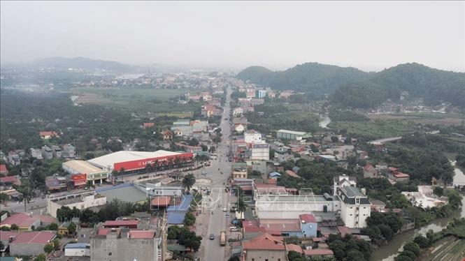 Trong ảnh: Thị xã Kinh Môn nhìn từ trên cao. Ảnh: Mạnh Minh - TTXVN