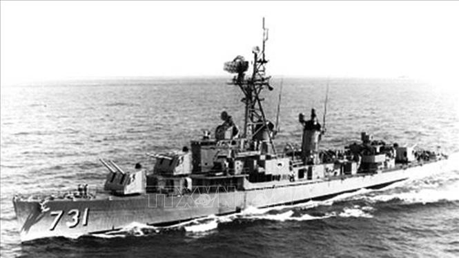 Trong ảnh: Tàu khu trục Maddox của Mỹ xâm phạm vùng biển của Việt Nam ngày 2/8/1964. Ảnh: Tư liệu quốc tế/TTXVN phát