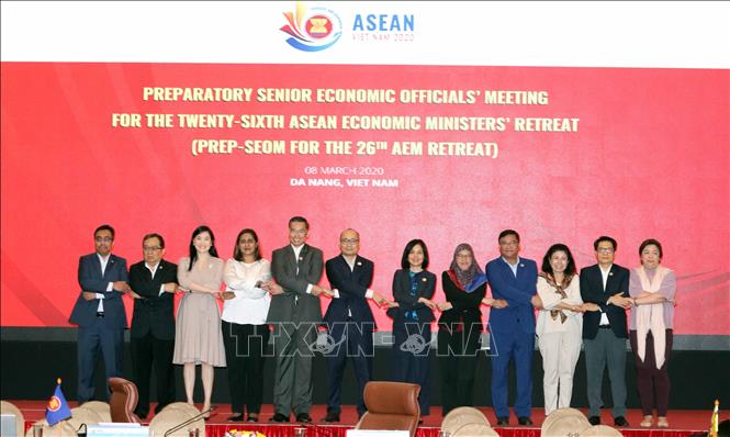 Trong ảnh: Ngày 8/3/2020, Hội nghị Quan chức kinh tế cấp cao ASEAN chuẩn bị cho Hội nghị Bộ trưởng kinh tế ASEAN hẹp lần thứ 26 diễn ra tại thành phố Đà Nẵng. Ảnh: Trần Lê Lâm – TTXVN