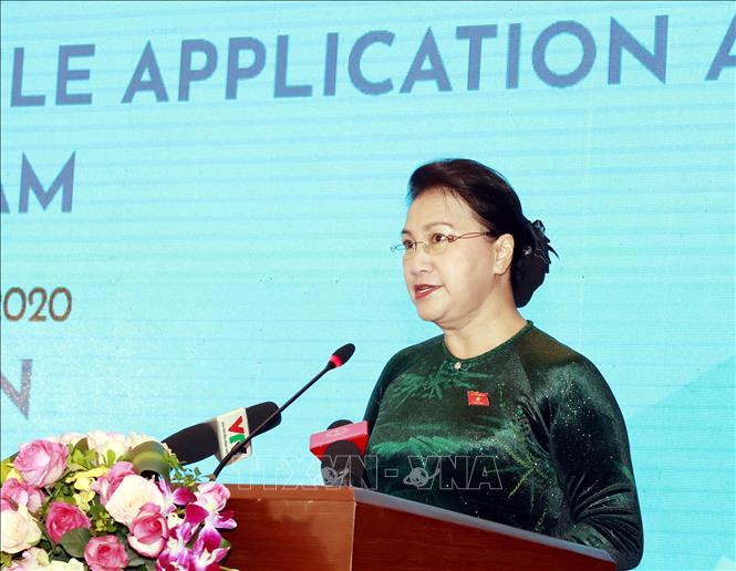 Trong ảnh: Chủ tịch Quốc hội Nguyễn Thị Kim Ngân phát biểu tại lễ công bố trang thông tin điện tử, ứng dụng di động và bộ nhận diện của AIPA 2020. Ảnh: Trọng Đức - TTXVN