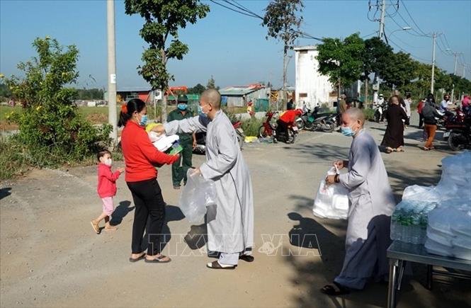 Thành phố Hồ Chí Minh: Mùa Vu Lan - mùa của tình nhân ái ...