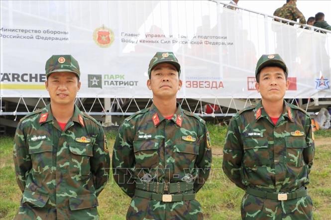 Photo: The VPA's tank team members compete at the Games. VNA Photo: Trần Hiếu