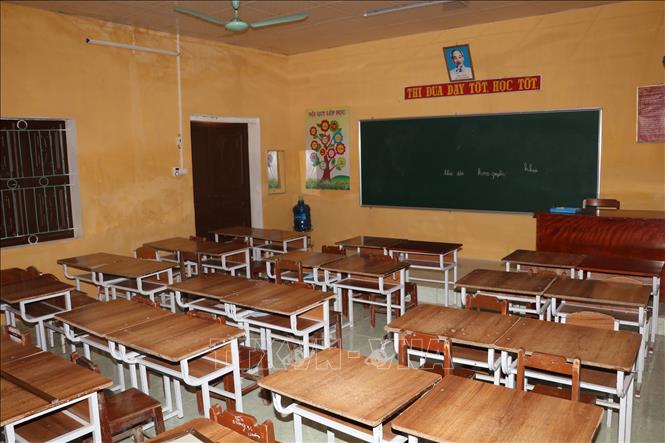 Trong ảnh: Phòng học tại ngôi trường mới khang trang hơn. Ảnh: Đức Phương - TTXVN