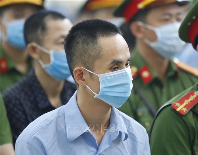 Trong ảnh: Các bị cáo tại phiên tòa. Ảnh: Doãn Tấn - TTXVN
