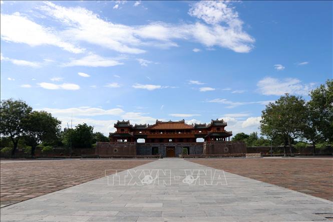 Photo: Ngo Mon, one of the most-visited gates of the imperial city . VNA Photo: Đỗ Trưởng