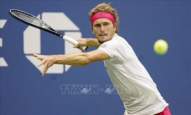 Trong ảnh: Tay vợt Đức Alexander Zverev (ảnh) trong trận chung kết gặp cây vợt Áo Dominic Thiem tại giải US Open 2020 ngày 14/9/2020. Ảnh: Getty Images/TTXVN 