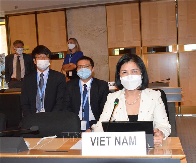 Photo: Ambassador Le Thi Tuyet Mai - Permanent Representative of Vietnam to the UN during the session. VNA Photo: Tố Uyên