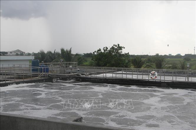 Trong ảnh: Hệ thống xử lý của Nhà máy xử lý nước thải tập trung Khu công nghiệp An Nghiệp. Ảnh: Chanh Đa - TTXVN