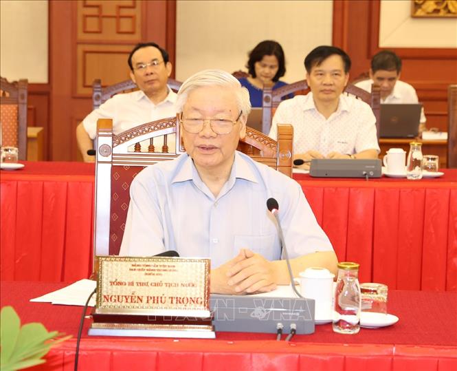 Trong ảnh: Tổng Bí thư, Chủ tịch nước Nguyễn Phú Trọng phát biểu chỉ đạo tại buổi làm việc với Ban Thường vụ Thành ủy Hà Nội. Ảnh: Trí Dũng  - TTXVN